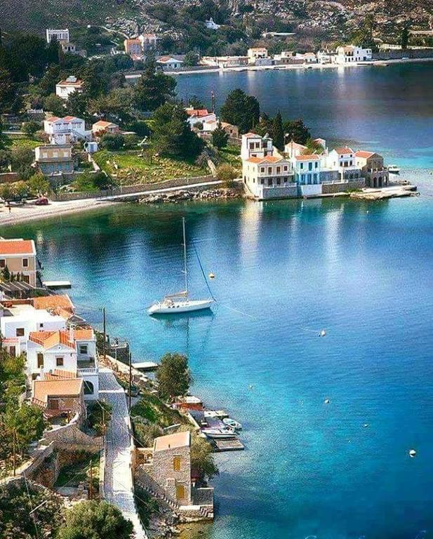Fofi Apartments Symi Exterior foto